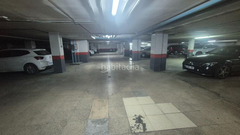 Foto eb4d5c66-63b6-43d3-9931-7b3a7cd02ab4. Aparcament cotxe a paseo de san gregorio 80 a Centro Puertollano