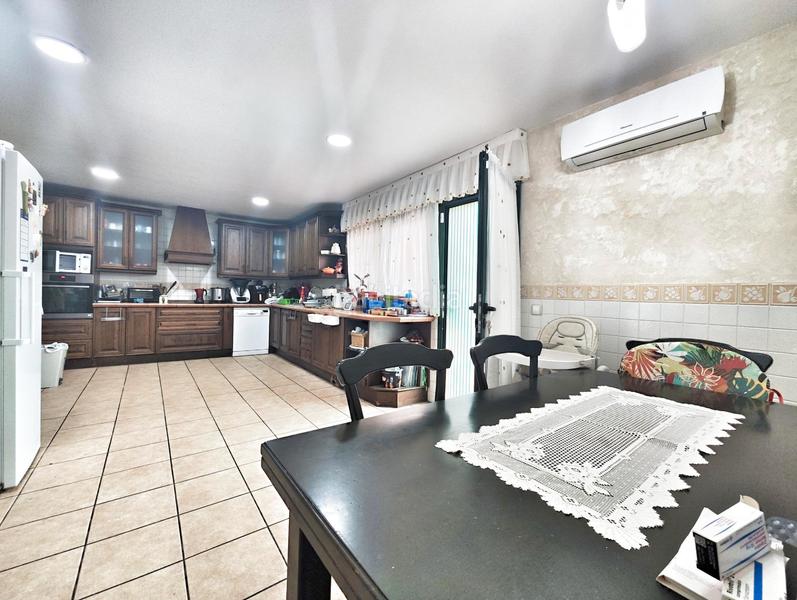 Foto 3aec5e49-a024-4ca8-9bf1-a6260a40793e. Casa  en venta zona asdrubal en Carretera de Córdoba - Libertad Puertollano