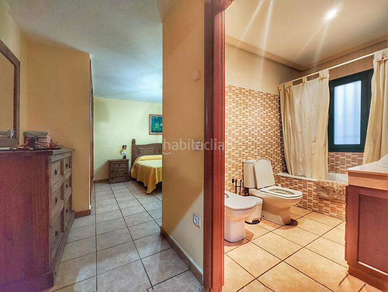 Foto 3e0ab5b2-b3b5-4ff1-940c-efc120b944d4. Haus mit heizung pool in Carretera de Córdoba - Libertad Puertollano