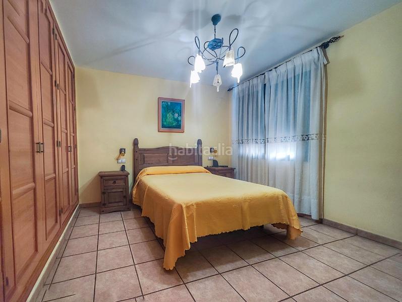 Foto 45a330dd-a378-41ba-82ec-54b705ab403f. Haus mit heizung pool in Carretera de Córdoba - Libertad Puertollano