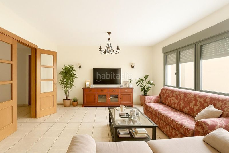 Foto 5efc5b7a-ddce-49f1-85e8-b53c28e8c0f5. Casa amb calefacció piscina a Carretera de Córdoba - Libertad Puertollano