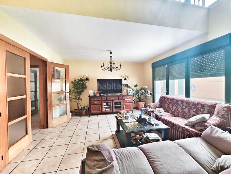 Foto b0229800-dacb-4942-848b-17f103020200. Casa  en venta zona asdrubal en Carretera de Córdoba - Libertad Puertollano