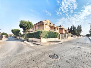 Casa  Calle iciar bollain 14d. Casa unifamiliar zona pau