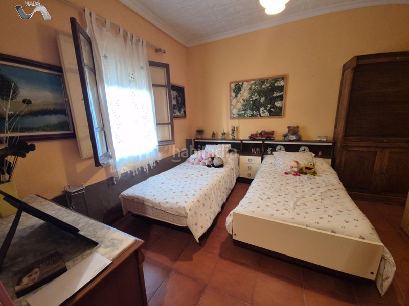 Foto 561e72ce-e6ae-48b6-9a51-fa2ed24e3f17. Casa amb xemeneia calefacció a El Poblado - Abulagar Puertollano