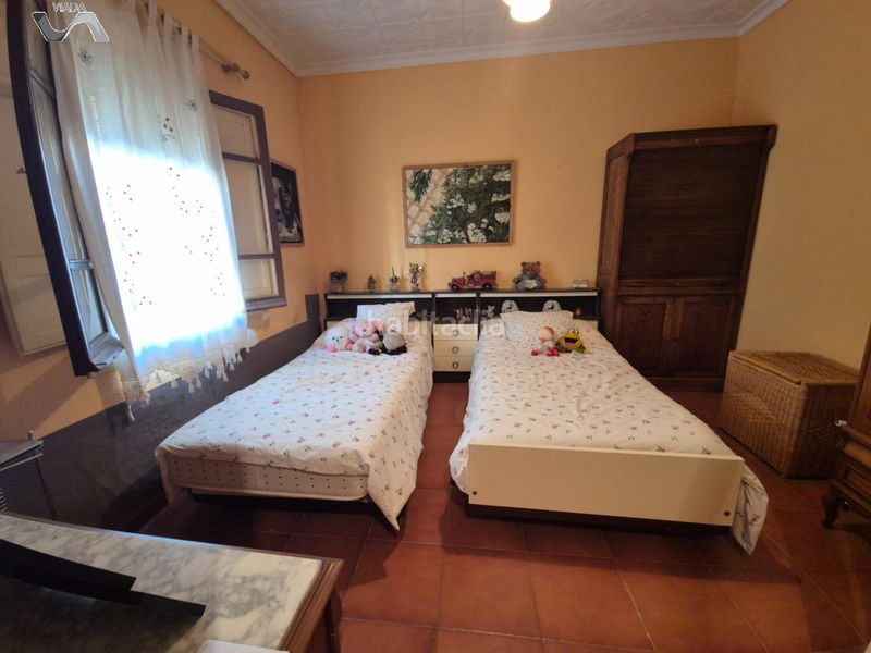 Foto d0b5d1ba-3cd5-4b6f-b862-2775d3a72d04. Casa amb xemeneia calefacció a El Poblado - Abulagar Puertollano