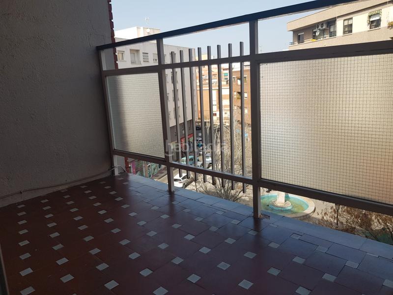 Foto cec9dd5b-d018-4c53-8d8c-e7ed4aa6e72a. Appartement dans avenida primero de mayo 34 dans Centro Puertollano