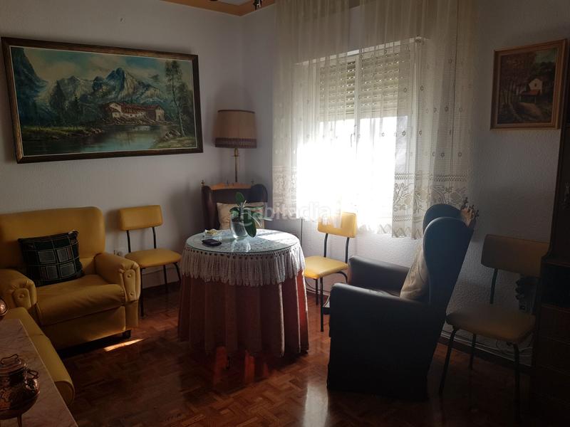 Foto 0a1c0f52-0244-4458-a8b1-cca7d547c114. Etagenwohnung in avenida primero de mayo 34 in Centro Puertollano