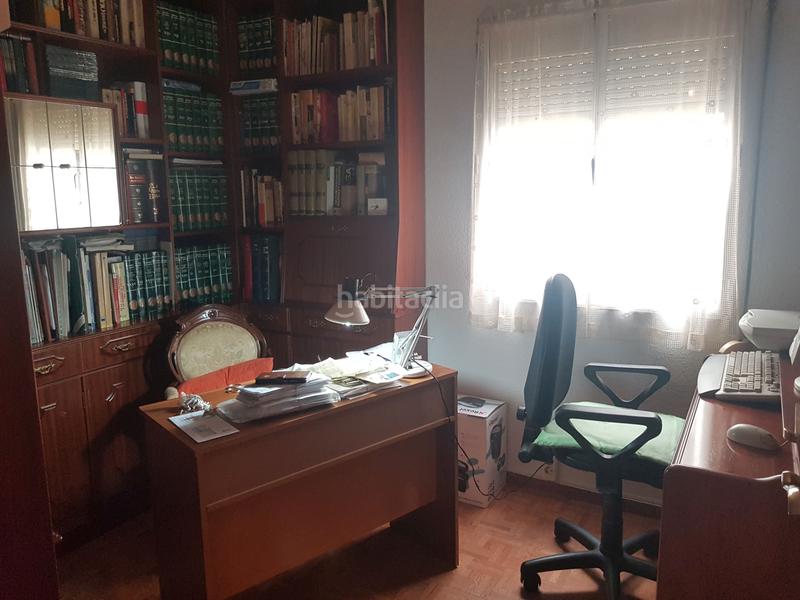 Foto f6a69a9e-cf5f-4ef7-8e4b-f1671c1abc6d. Etagenwohnung in avenida primero de mayo 34 in Centro Puertollano