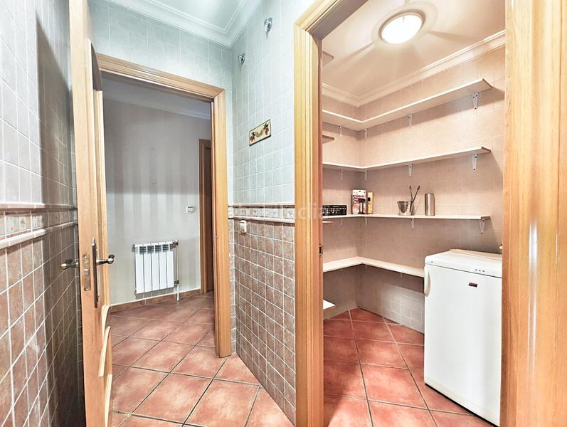 Foto 094a2a3a-a26b-4795-9527-60f01d2cb62a. Maison avec cheminée chauffage dans Centro Puertollano