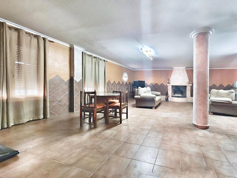 Foto 1386a297-1035-4df5-86f7-97a2bb16fc78. Maison avec cheminée chauffage dans Centro Puertollano