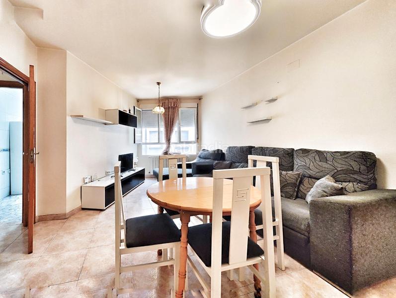 Foto b009c054-9627-437d-ba2b-ddc0b7e36648. Piso  en venta calle pablo neruda en Centro Puertollano