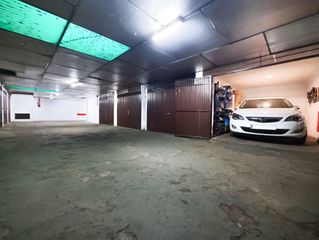 Autoparkplatz in Calle ancha 29. Cochera calle ancha