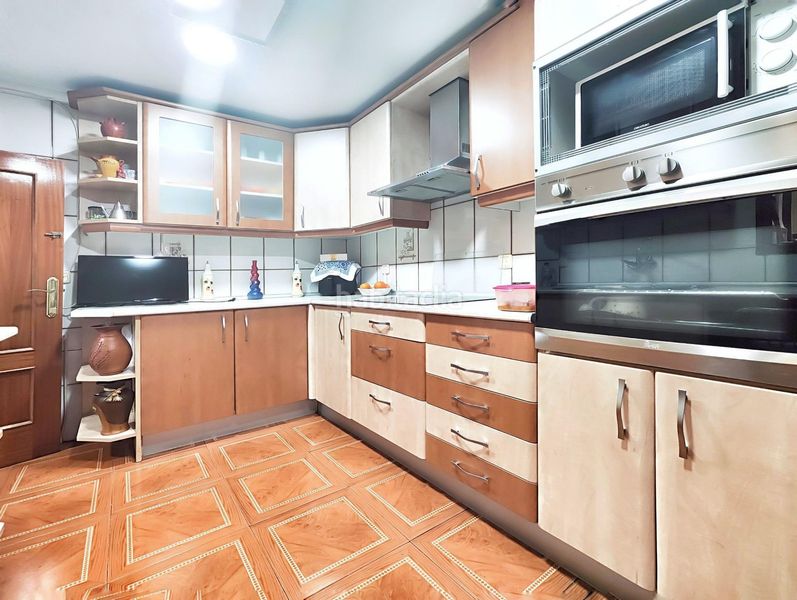 Foto 02741f54-67a7-4c67-bd28-827515850f2c. Casa amb calefacció a Carretera de Córdoba - Libertad Puertollano