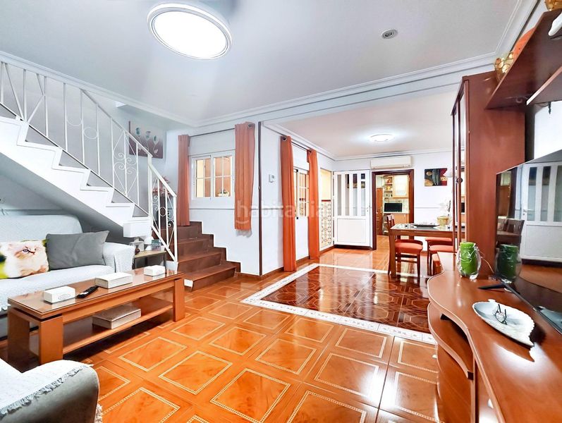 Foto 788fc307-c687-4f86-94c8-b4a1183e5074. Casa amb calefacció a Carretera de Córdoba - Libertad Puertollano