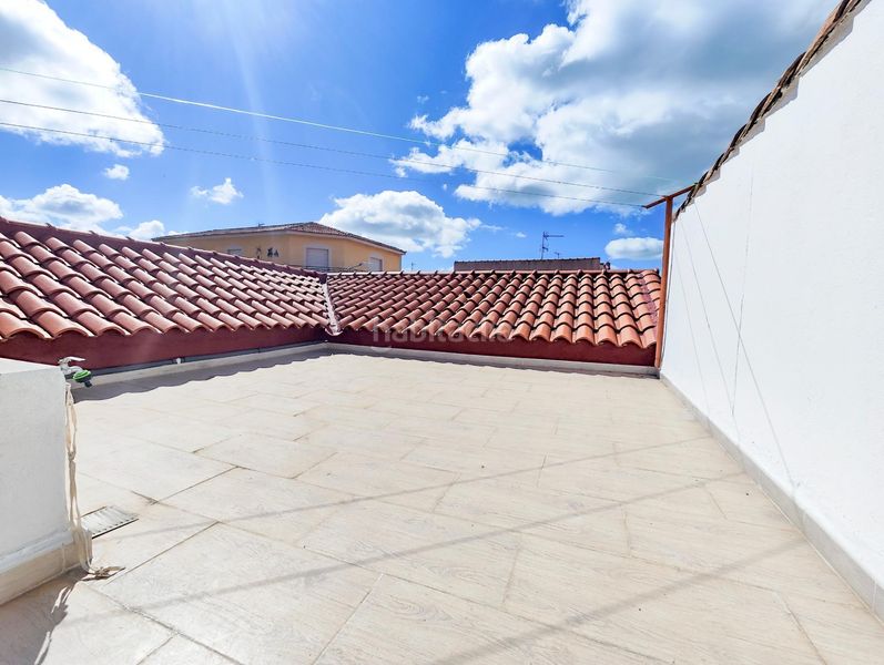 Foto 47c84e3e-a5f5-45b8-9404-1fbbb8ba6e3b. Casa amb calefacció a Centro Puertollano