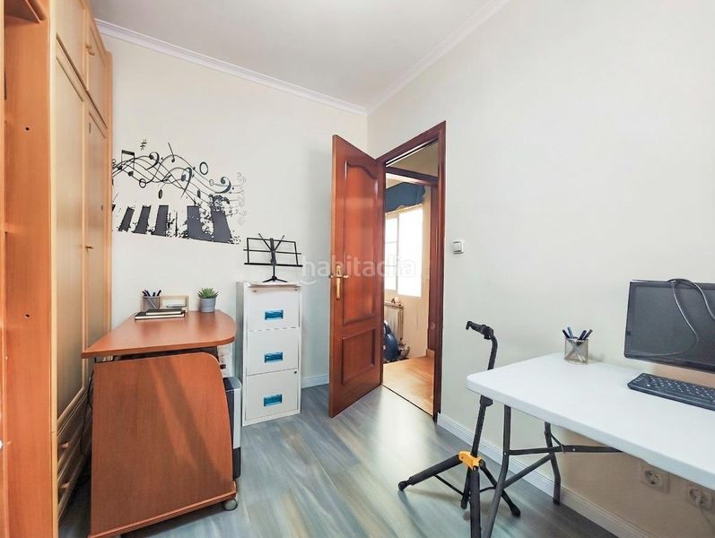 Foto e91b0659-ee04-4a15-880b-1a560732fda2. Casa amb calefacció a Centro Puertollano