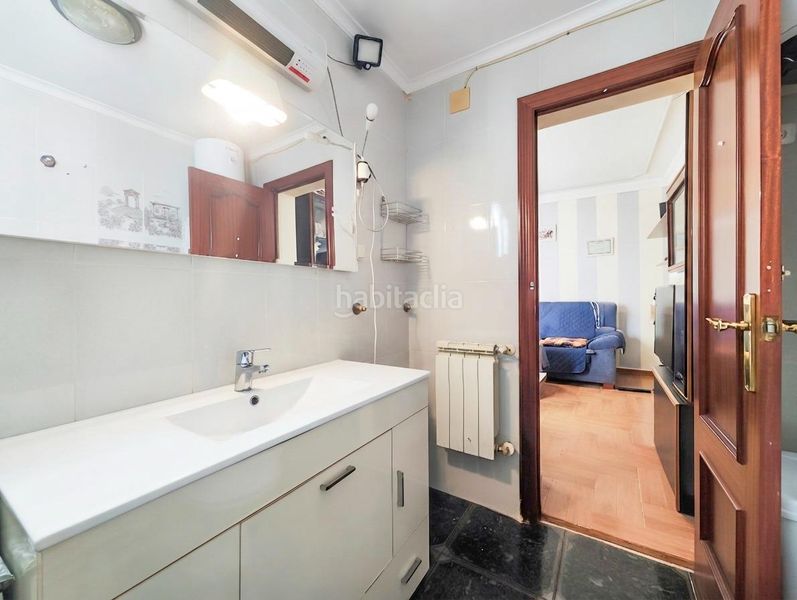Foto f67a9514-e1d0-4d25-857e-fe2a91408a57. Casa amb calefacció a Centro Puertollano