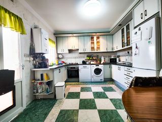 Casa  Calle benéfica. Casa en venta reformada.