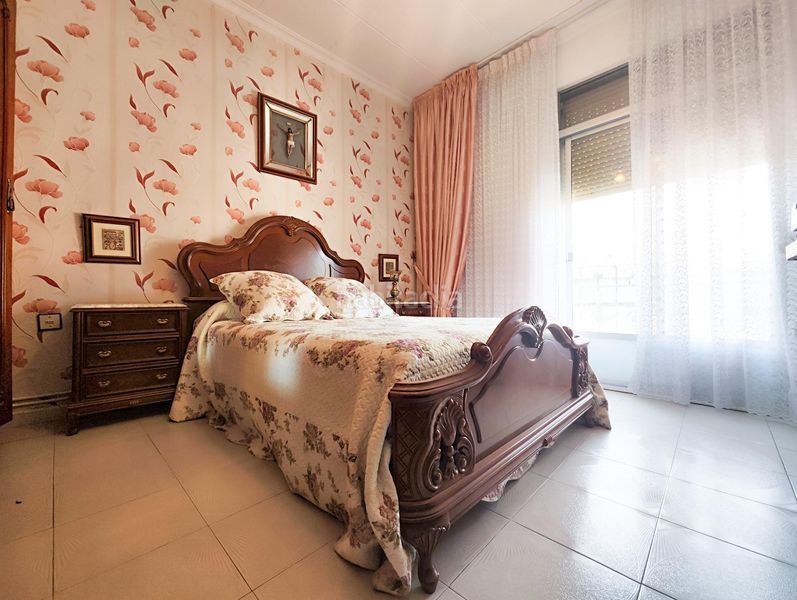 Foto 55875379-873f-429b-988a-6dbd00319d52. Casa amb calefacció a Centro Puertollano