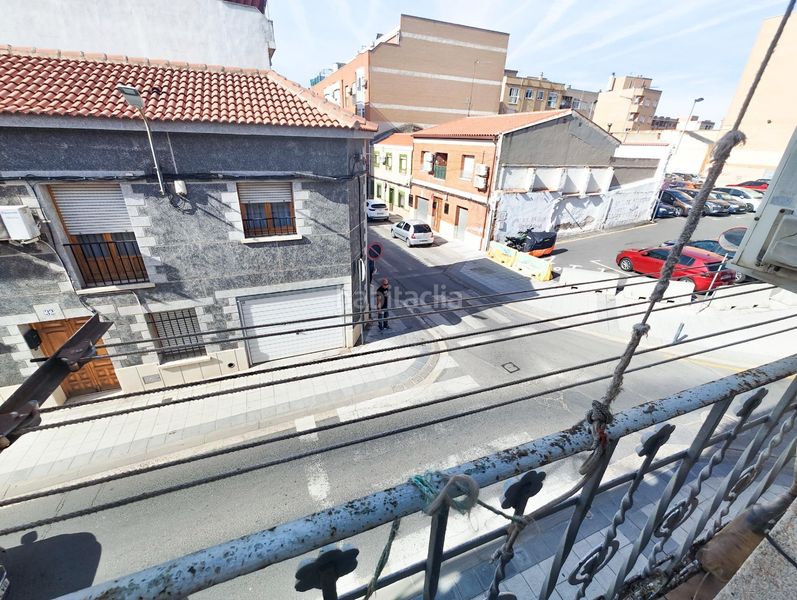 Foto 8fb1dbda-bc21-484f-b75f-8304fe1e0aca. Casa amb calefacció a Centro Puertollano