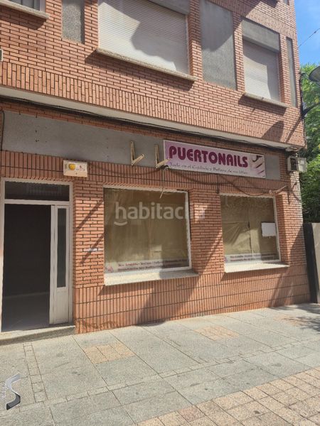 Foto 2a6f9bd9-05b0-422b-8f8c-a01a80383165. Lloguer local comercial a calle santa ana 1 a Centro Puertollano