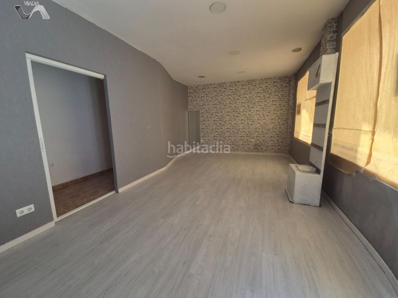 Foto e6bba59d-936e-4b2a-b79e-8be1bfe5c03e. Lloguer local comercial a calle santa ana 1 a Centro Puertollano