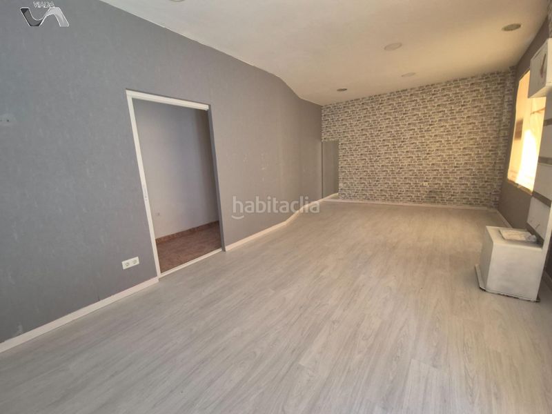 Foto fb54de9a-0a89-4f44-b155-252572237dcd. Lloguer local comercial a calle santa ana 1 a Centro Puertollano