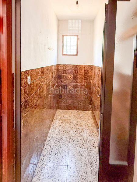 Foto a73ea867-515e-4480-8a4d-9af143501270. Casa amb xemeneia calefacció a Carretera de Córdoba - Libertad Puertollano
