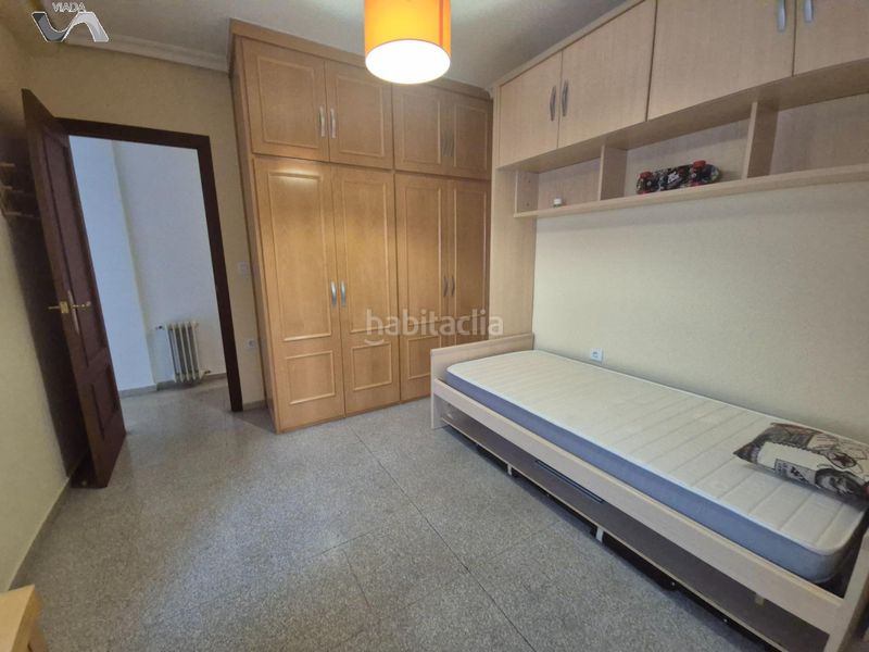 Foto d1f1866b-a252-4d83-8b41-a37ba9c799cb. Flat with heating in Centro Puertollano
