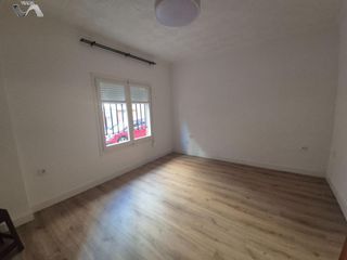 Piso en Calle Rodríguez Ulloa 5