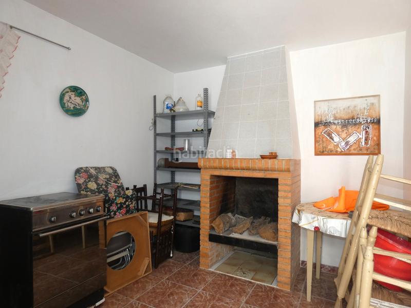 Foto b481988e-60d0-4431-8a35-121dab972d79. Casa con camino riscaldamento in Granátula de Calatrava