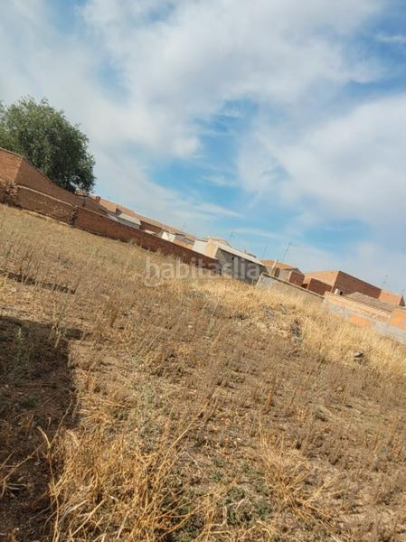 Foto b37f920f-d3fd-435f-8bf1-66ec13f43599. Terreno residenziale in Valenzuela de Calatrava