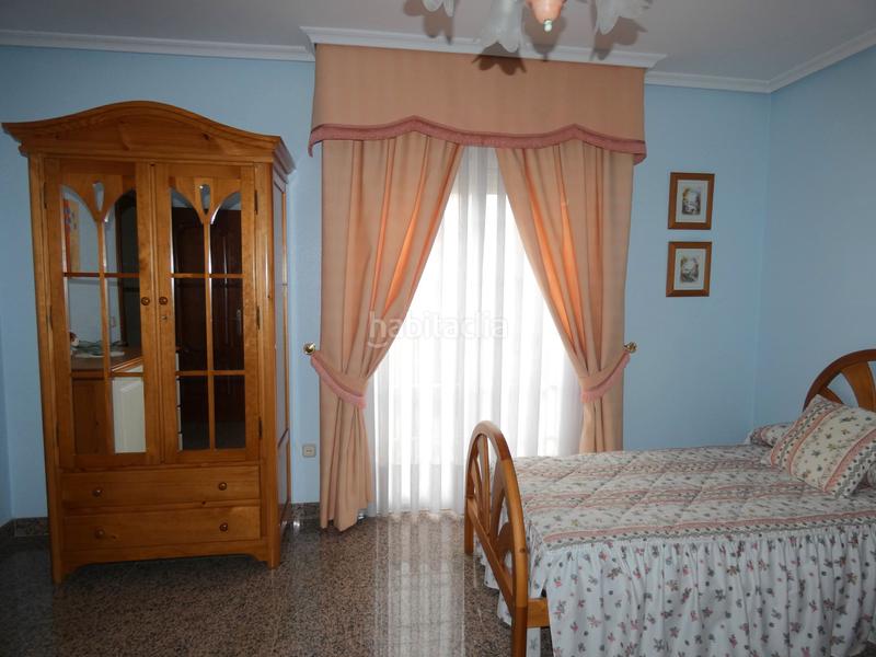 Foto 1d3d4ac0-2cb9-43cb-8d9b-5d92a4fb9611. Chalet avec chauffage parking dans Almagro