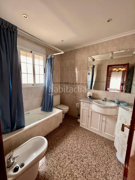 Foto 2a373a8c-423a-4e78-96ee-cd153a8ef17c. Chalet avec chauffage parking dans Almagro