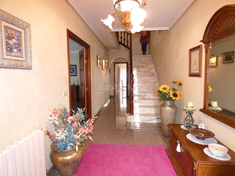 Foto 41094f6b-ffdb-49a9-9261-8542fd392a90. Chalet avec chauffage parking dans Almagro