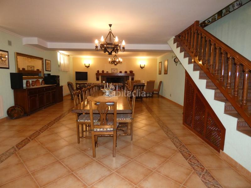 Foto eb94c997-e0a6-4614-912c-c0ce1933286e. Chalet avec chauffage parking dans Almagro