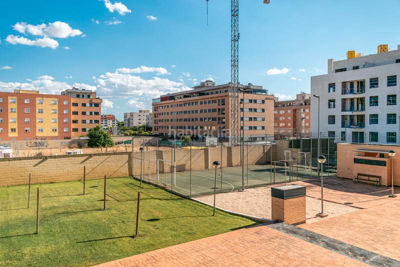 Foto 477ebdb1-5da6-4284-9c1b-1df7a4e86f05. Pis amb calefacció aparcament piscina a Nuevo Hospital Ciudad Real