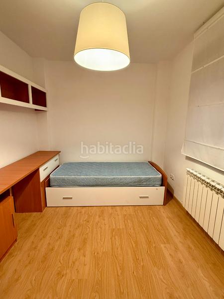 Foto f9f728b6-8adb-4af4-b32b-0c84a7ac6f99. Pis amb calefacció aparcament piscina a Nuevo Hospital Ciudad Real