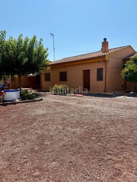 Foto 324c27a9-a334-44c4-8902-5b66efff31e1. Chalet avec cheminée chauffage parking piscine dans Torralba de Calatrava