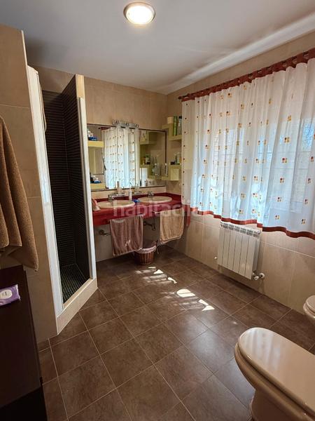 Foto 86922052-5c24-4868-a3a6-fb416ce2d6af. Chalet avec cheminée chauffage parking piscine dans Torralba de Calatrava