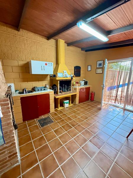 Foto df4a4b43-1a33-43ff-bdff-aa447d62da10. Chalet avec cheminée chauffage parking piscine dans Torralba de Calatrava
