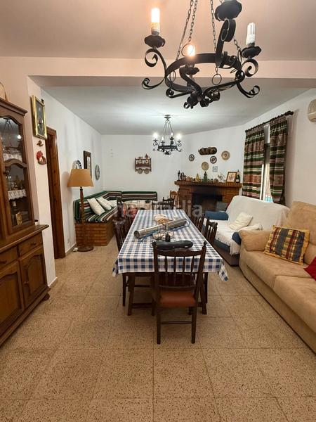 Foto 31b7043b-4f6a-4608-ae61-038ba6c87d43. Xalet amb xemeneia piscina a Picón