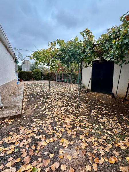 Foto 510fc62e-f9ac-4f9a-8133-06a56d48a4e5. Xalet amb xemeneia piscina a Picón