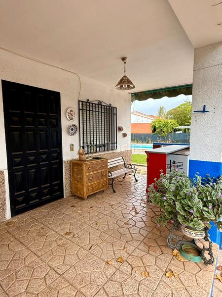 Foto 54475002-ca37-4a54-9e08-823fc5d6adb6. Xalet amb xemeneia piscina a Picón