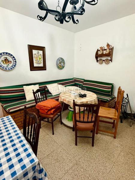 Foto 74140220-4da3-4e1f-b8aa-6e6b48d47a91. Xalet amb xemeneia piscina a Picón