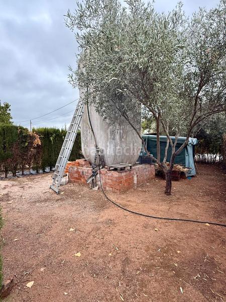 Foto e16dba22-7667-471d-af83-0f1cb154f69b. Xalet amb xemeneia piscina a Picón