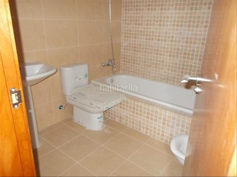 Foto aacfd5c3-5434-4477-bb03-fcc7a6f7b014. Edificio  en venta . en Pedro Muñoz