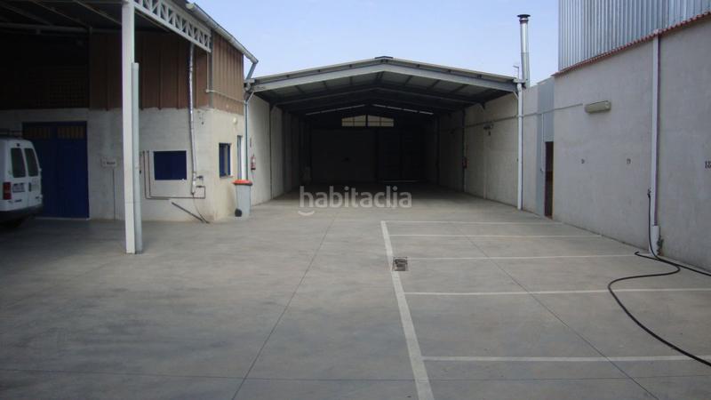 Foto 7cba1d5c-6e2a-4beb-a74b-99825826ca4e. Nau industrial a Valdepeñas