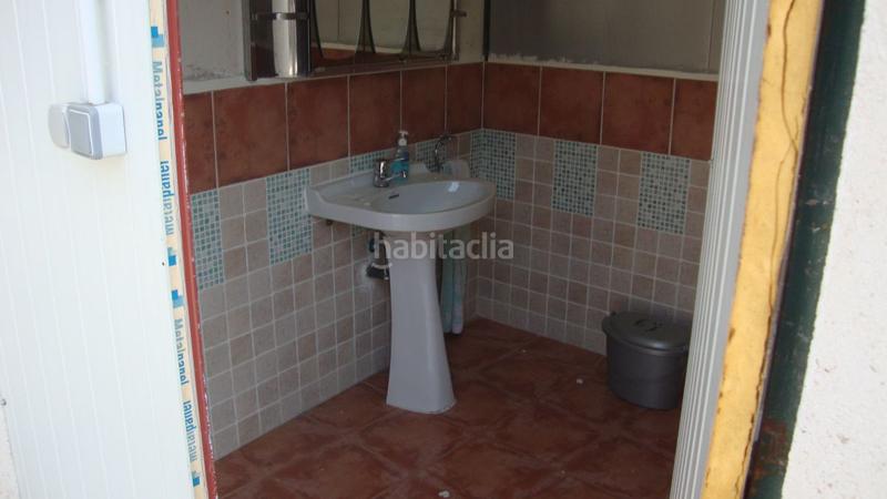 Foto dddacd2d-2a1b-49e9-a00c-af5e522720f1. Nau industrial a Valdepeñas