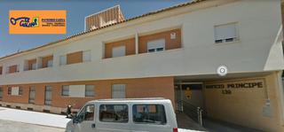 Aparcament cotxe a Valdepeñas. Garaje en venta en plaza de los enanitos.